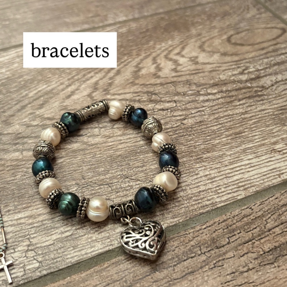 Assorted Jewelry Collection - Picture 10 of 13